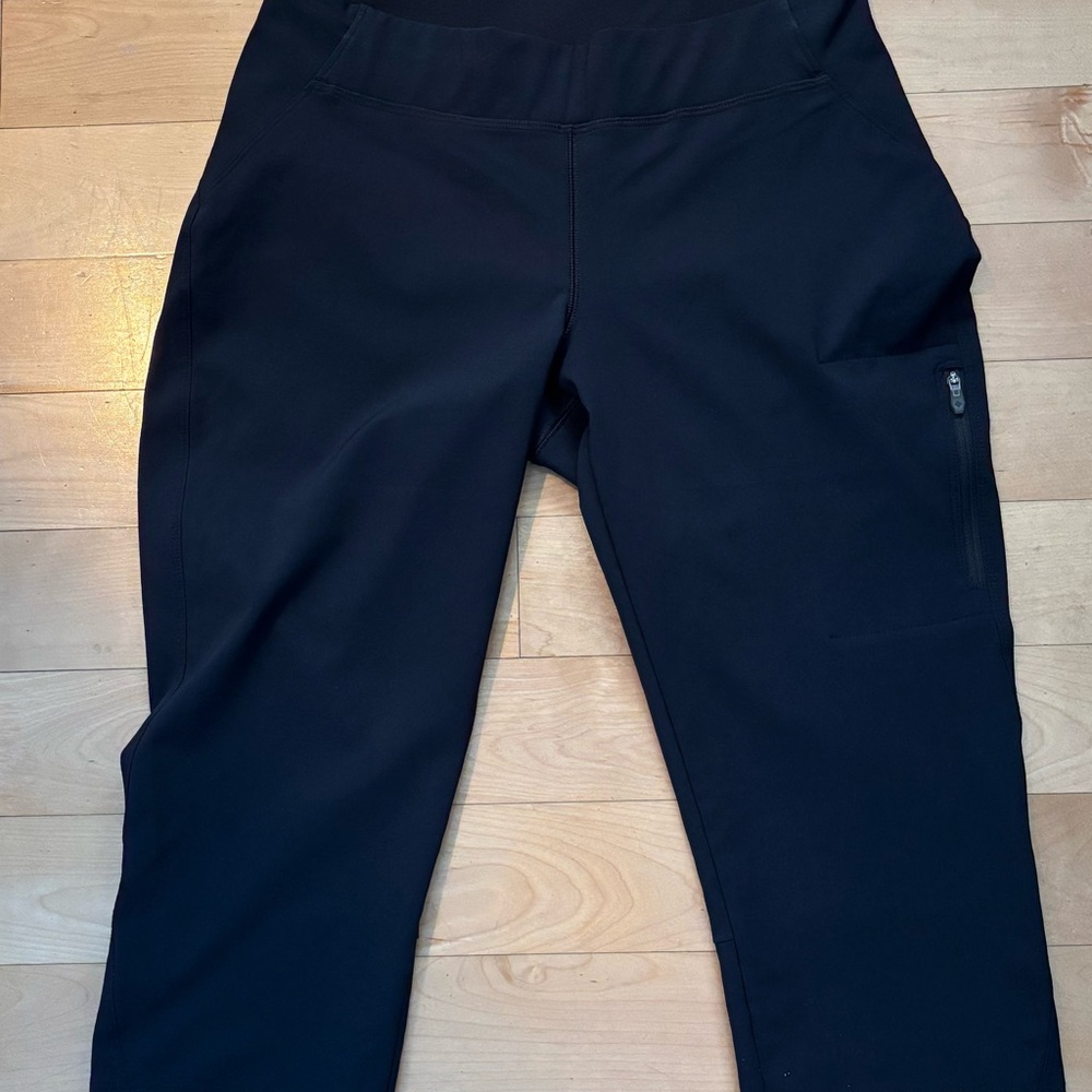 Columbia Athletic Pants with Zipper Pocket